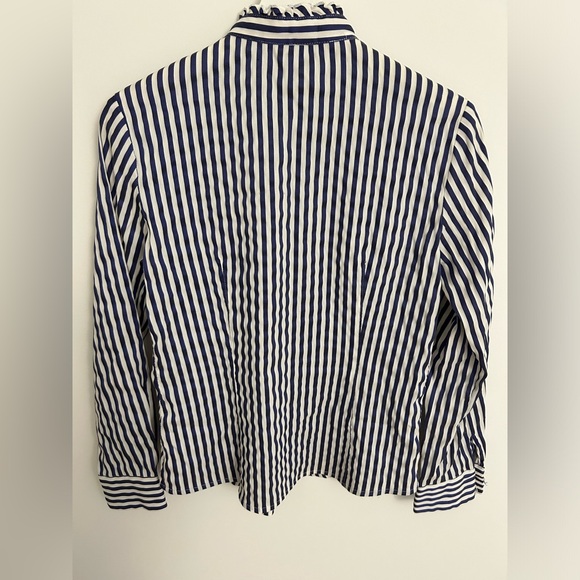 G2000 - Picture 2 of 4